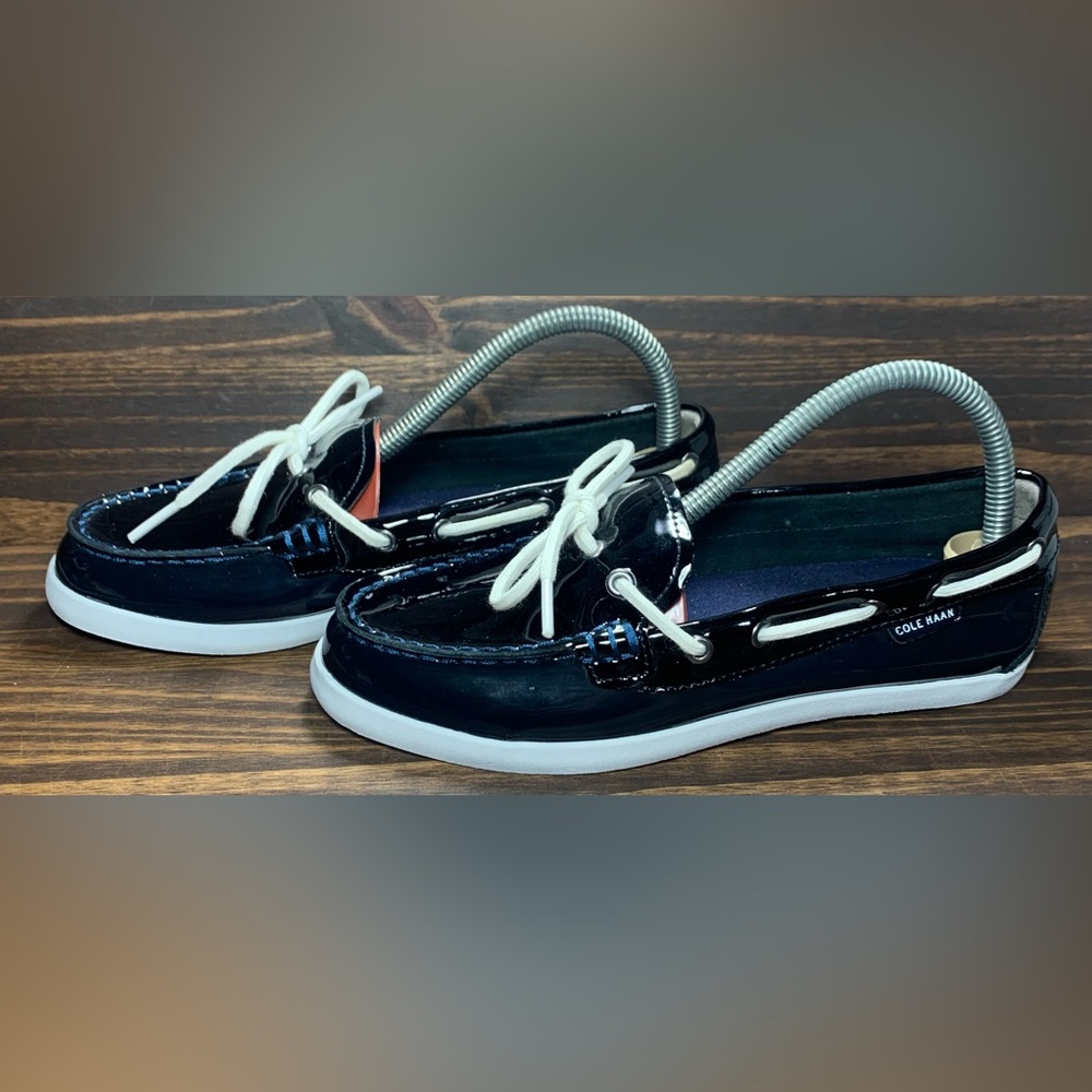 Cole Haan Nantucket Camp Moc Womens Size 7 B Shoes Patent Leather Dark Blue
